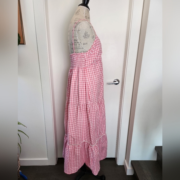 Pink Romantic Gingham Maxi Dress - Picture 13 of 16